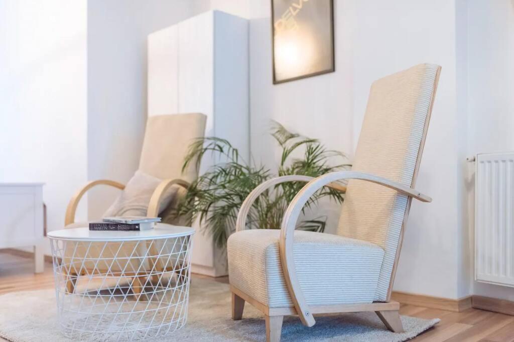 Studio Old Town Βουκουρέστι Εξωτερικό φωτογραφία